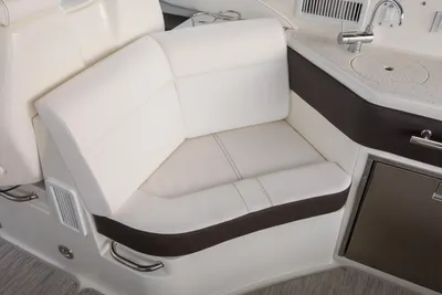 New 2027 Sea ray Sundancer 320 Outboard for Sale | Vancouver, BC | M&P Yacht Centre | 69025c84e3fe4b528f0f0028