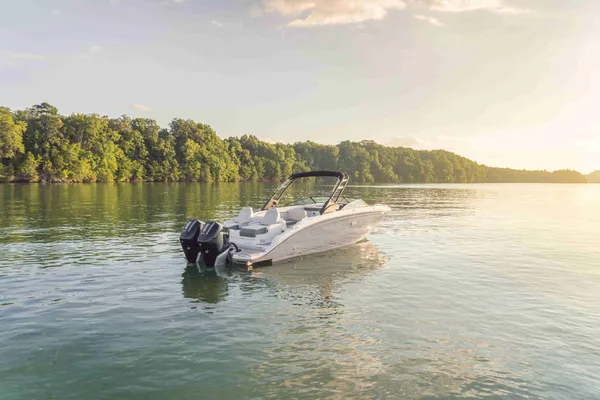 2027 Sea Ray SDX 290 OB-7