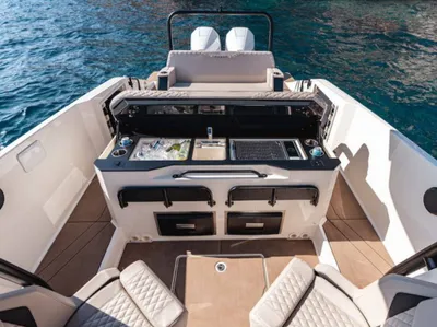 New 2027 Navan S30 for Sale | Vancouver, BC | M&P Yacht Centre | 690272e844f0276a3b055cae