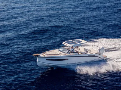 New 2027 Navan S30 for Sale | Vancouver, BC | M&P Yacht Centre | 690272e844f0276a3b055cae