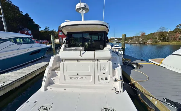 2021 Regal 38 GC detail image 4