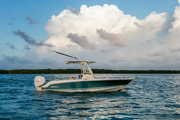 2027 Boston Whaler 230 Outrage -27