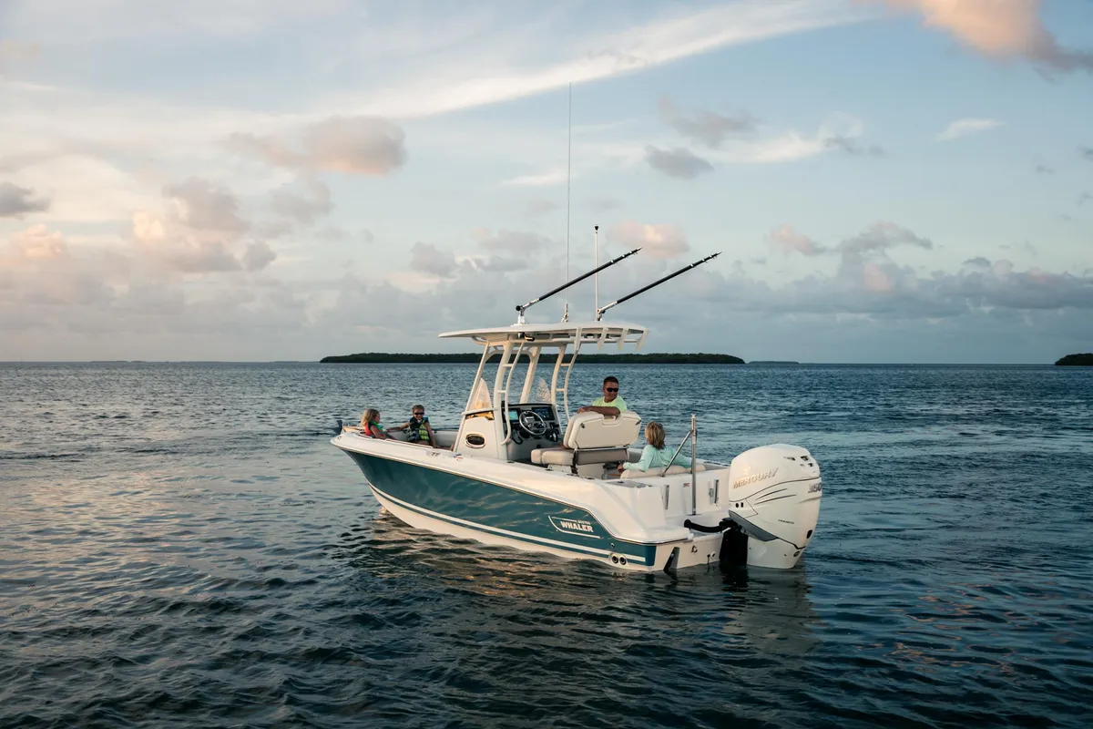 2027 Boston Whaler 230 Outrage -26