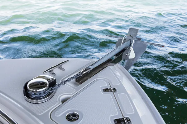 2027 Boston Whaler 230 Outrage -62