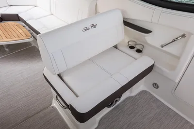 New 2027 Sea ray Sundancer 320 for Sale | Vancouver, BC | M&P Yacht Centre | 69054a3bbcb3d5548a0c5629
