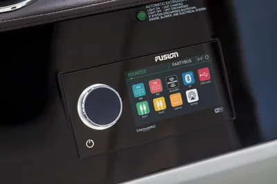 New 2027 Sea ray Sundancer 320 for Sale | Vancouver, BC | M&P Yacht Centre | 69054a3bbcb3d5548a0c5629