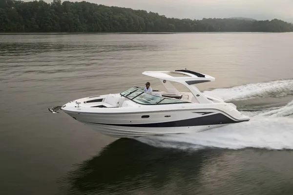 2027 Sea Ray SLX 310 