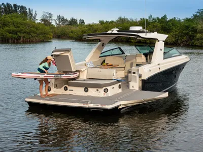 New 2027 Sea ray SLX 400 for Sale | Vancouver, BC | M&P Yacht Centre | 69054db9e1d8252b550098dc