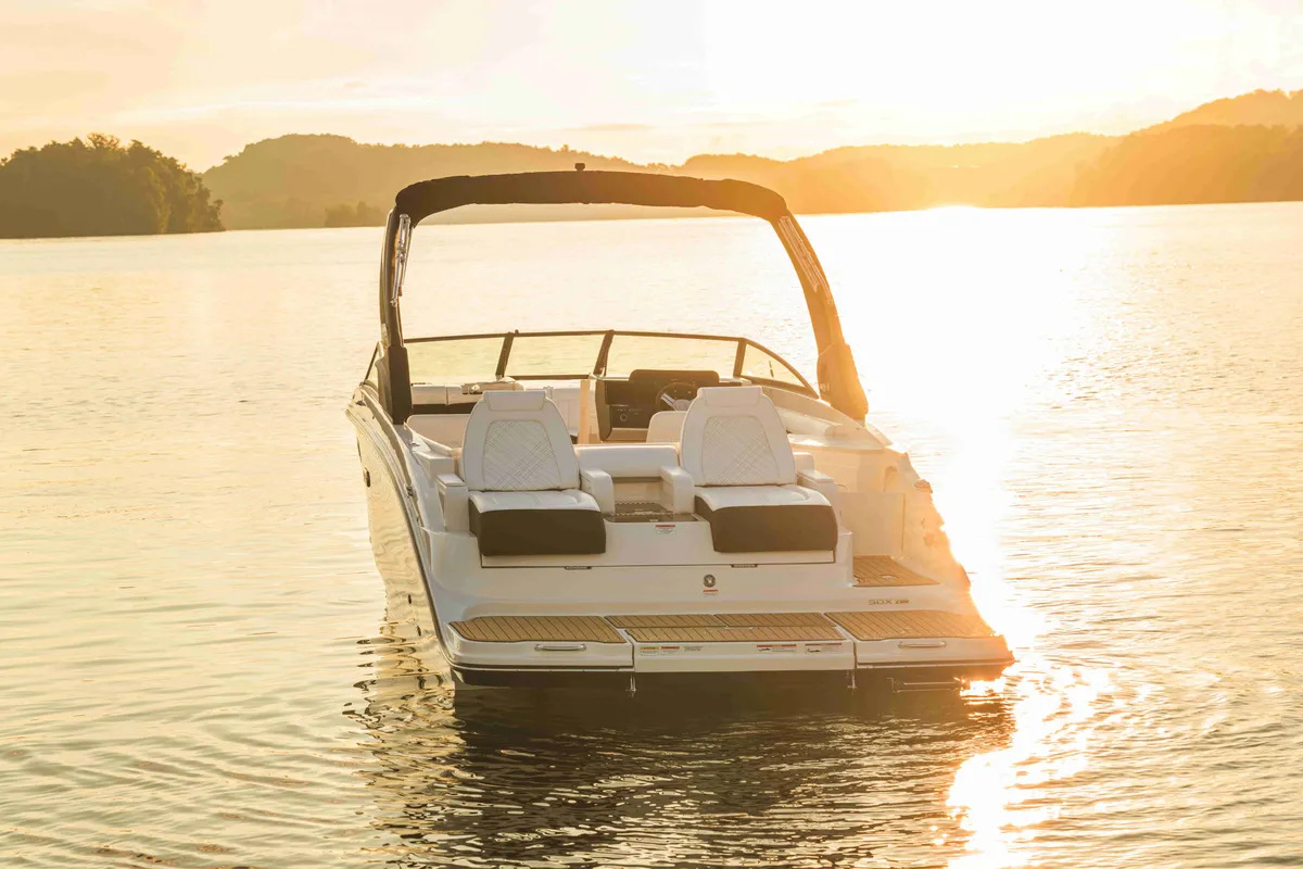 2027 Sea Ray SDX 290-27