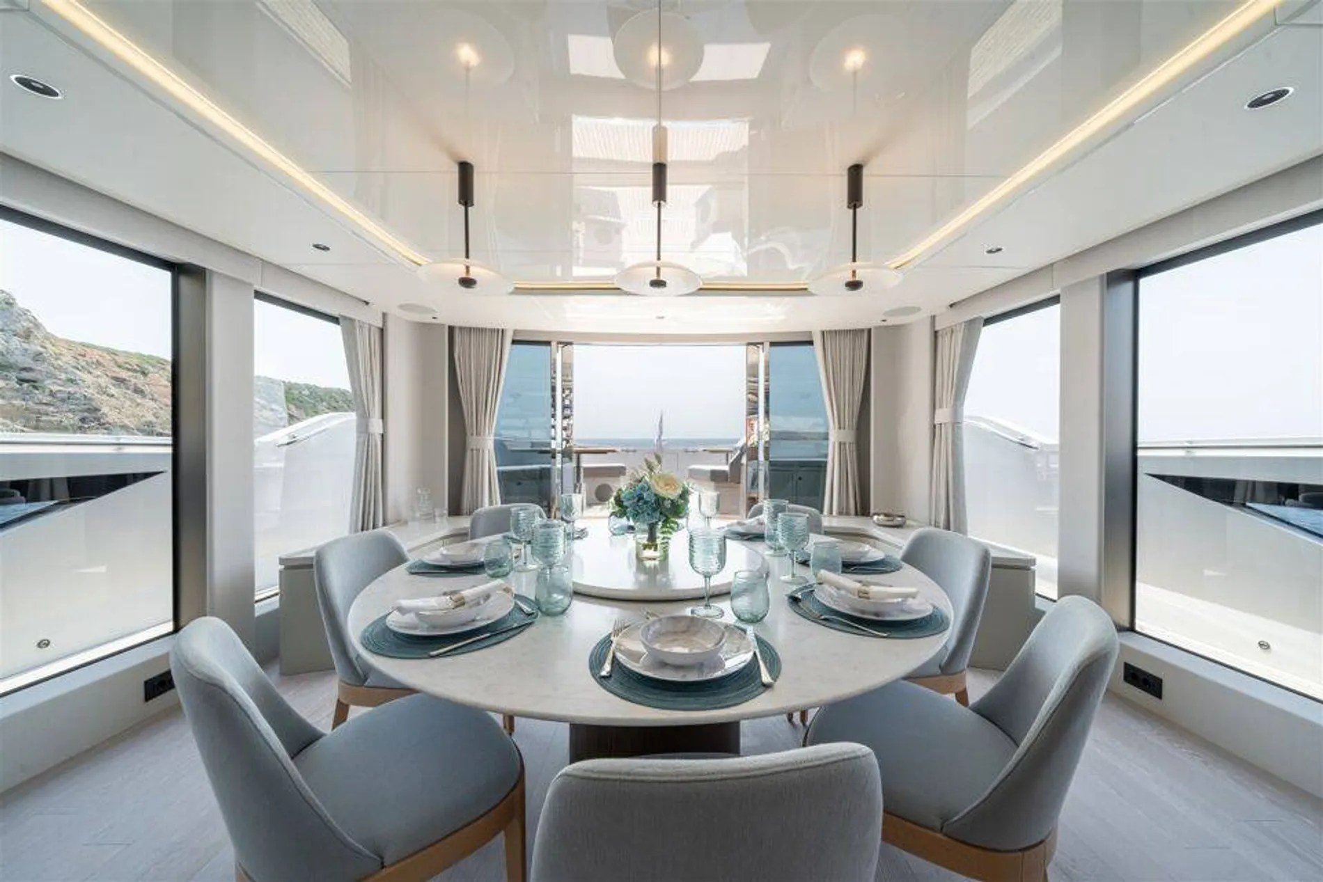 New 2027 Sunseeker 82 Ocean Enclosed for Sale | Vancouver, BC | M&P Yacht Centre | 6909172f9e97efc2360271bf