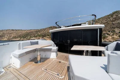 New 2027 Sunseeker 82 Ocean Enclosed for Sale | Vancouver, BC | M&P Yacht Centre | 6909172f9e97efc2360271bf