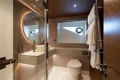 New 2027 Sunseeker 82 Ocean Enclosed for Sale | Vancouver, BC | M&P Yacht Centre | 6909172f9e97efc2360271bf