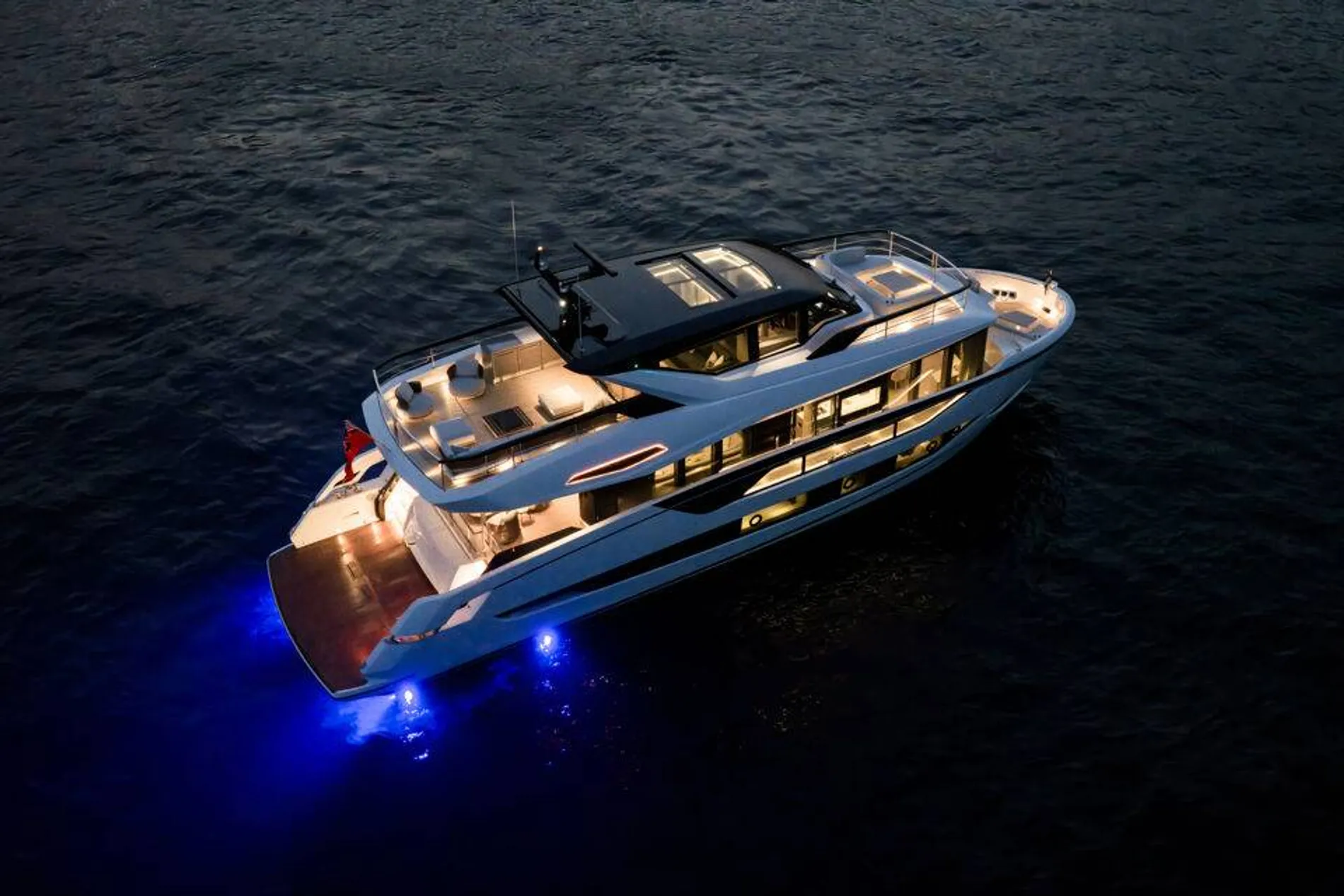 New 2027 Sunseeker 82 Ocean Enclosed for Sale | Vancouver, BC | M&P Yacht Centre | 6909172f9e97efc2360271bf