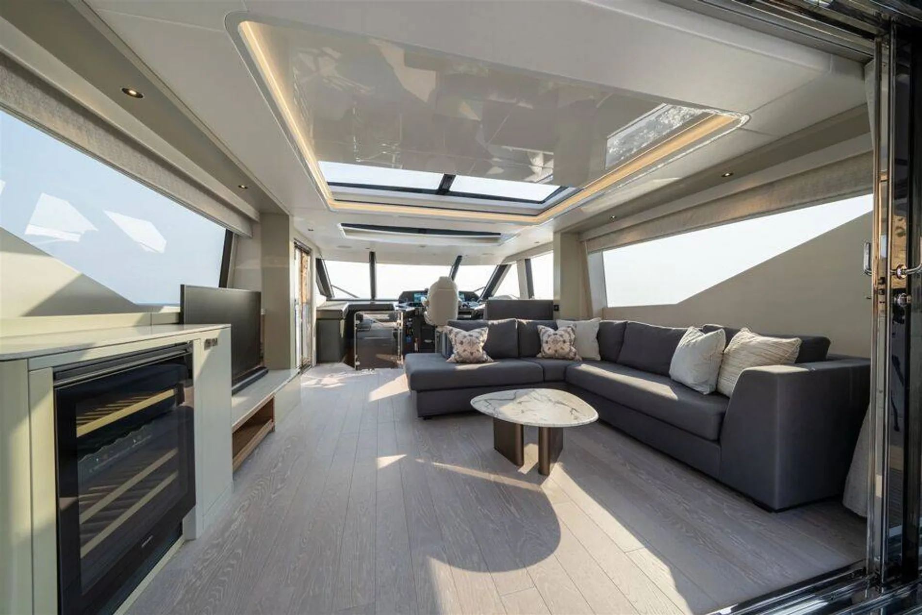 New 2027 Sunseeker 82 Ocean Enclosed for Sale | Vancouver, BC | M&P Yacht Centre | 6909172f9e97efc2360271bf