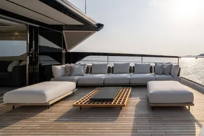 New 2027 Sunseeker 82 Ocean Enclosed for Sale | Vancouver, BC | M&P Yacht Centre | 6909172f9e97efc2360271bf