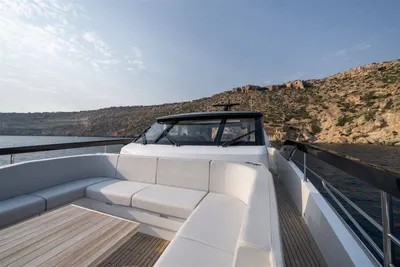New 2027 Sunseeker 82 Ocean Enclosed for Sale | Vancouver, BC | M&P Yacht Centre | 6909172f9e97efc2360271bf