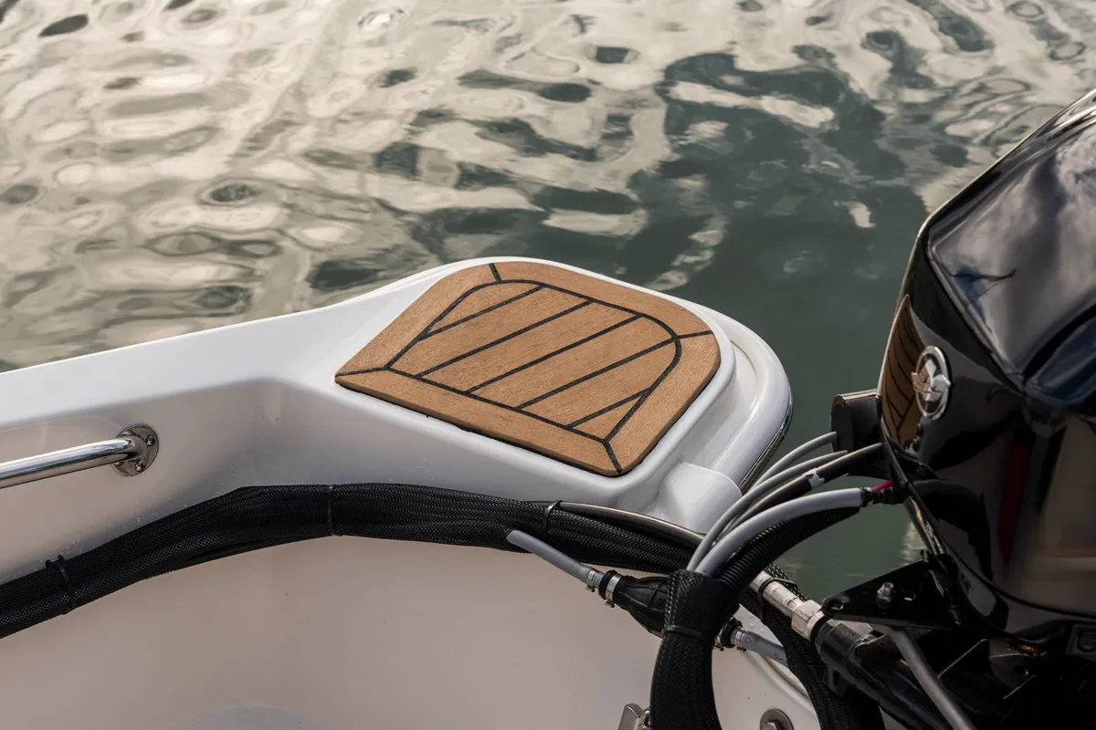 2027 Boston Whaler 130 Super Sport-6