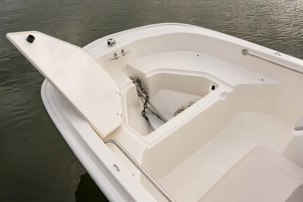2027 Boston Whaler 130 Super Sport-10