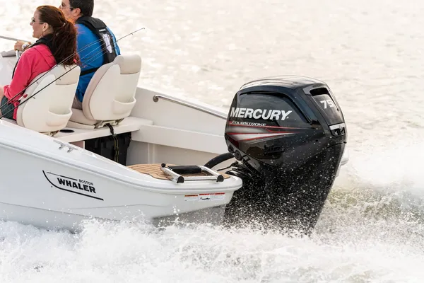 2027 Boston Whaler 160 Super Sport-13