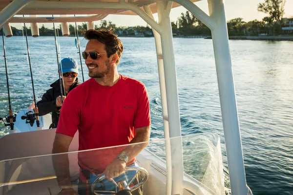 2027 Boston Whaler 210 Montauk-7