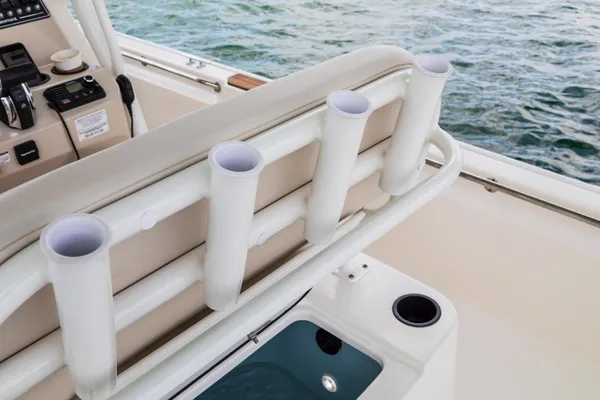 2027 Boston Whaler 210 Montauk-18