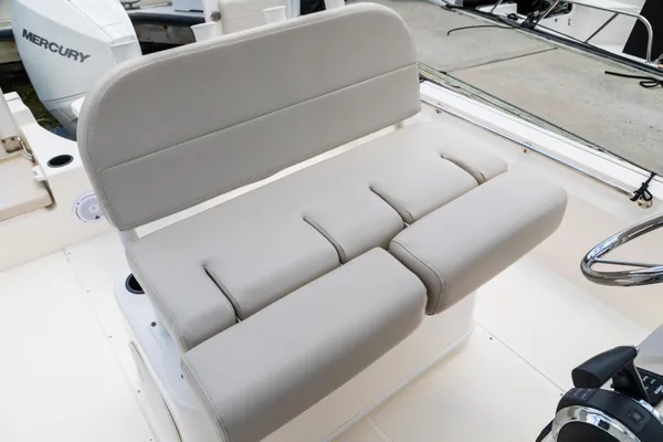 2027 Boston Whaler 210 Montauk-21