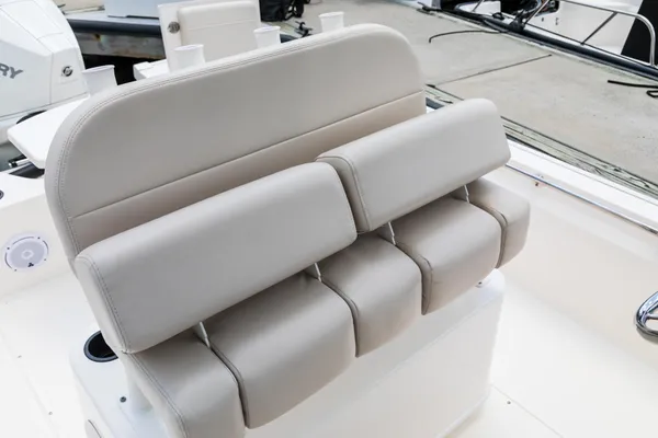 2027 Boston Whaler 210 Montauk-22