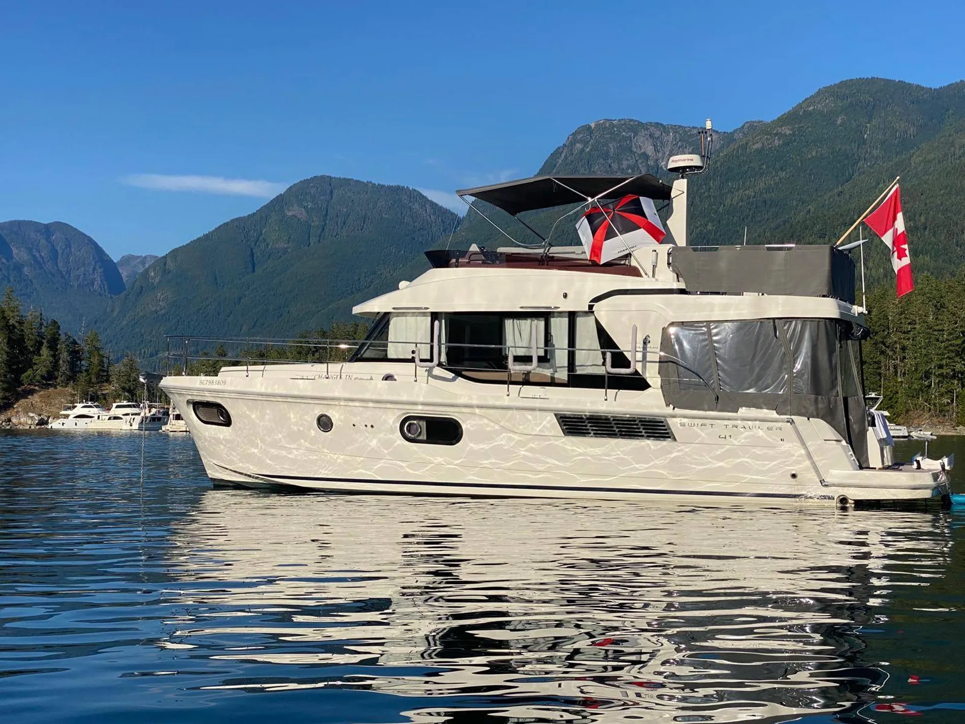 Pre-Owned 2022 Beneteau Swift Trawler 41 Fly for Sale | Vancouver, BC | M&P Yacht Centre | 690923f1a9a1aa99f50868f7
