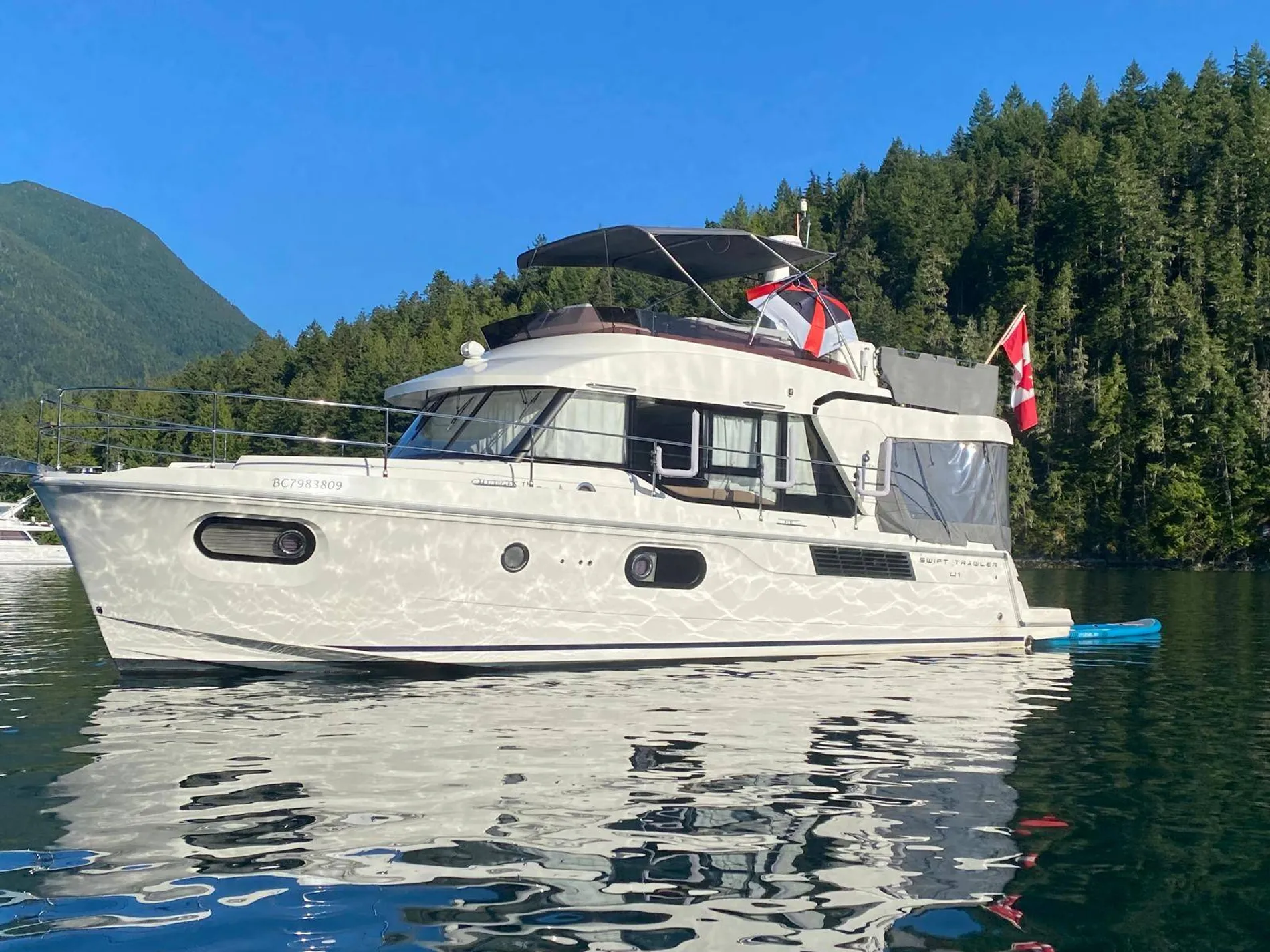 Pre-Owned 2022 Beneteau Swift Trawler 41 Fly for Sale | Vancouver, BC | M&P Yacht Centre | 690923f1a9a1aa99f50868f7