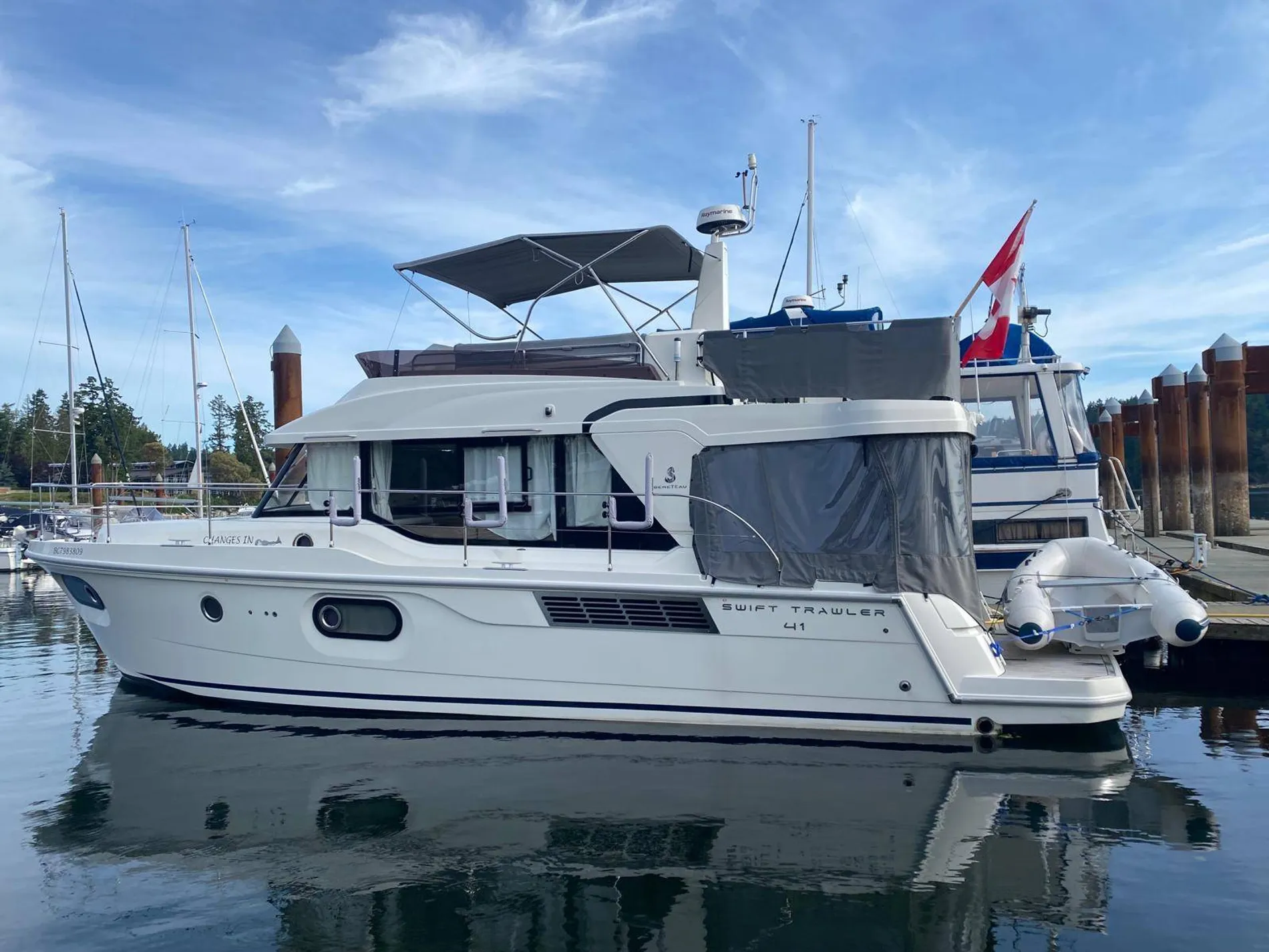 Pre-Owned 2022 Beneteau Swift Trawler 41 Fly for Sale | Vancouver, BC | M&P Yacht Centre | 690923f1a9a1aa99f50868f7