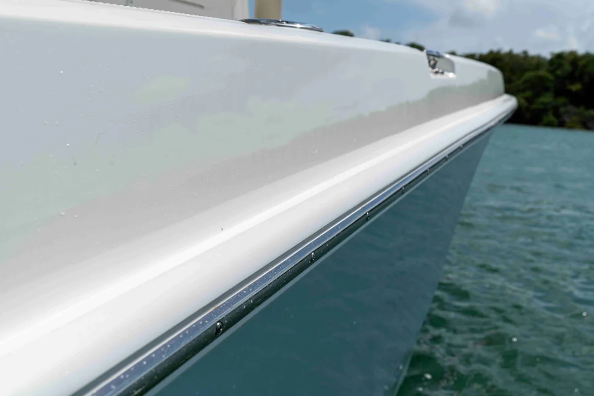 2027 Boston Whaler 280 Dauntless-19