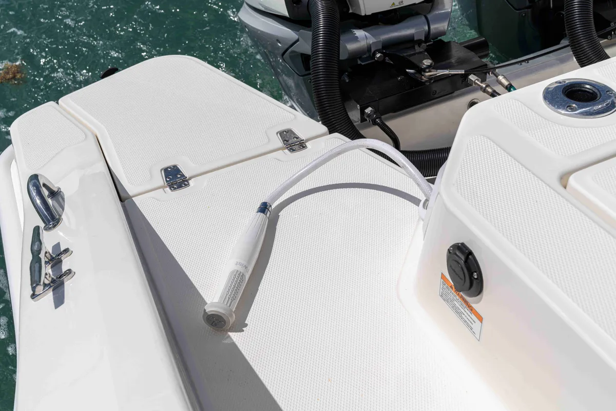 2027 Boston Whaler 280 Dauntless-37