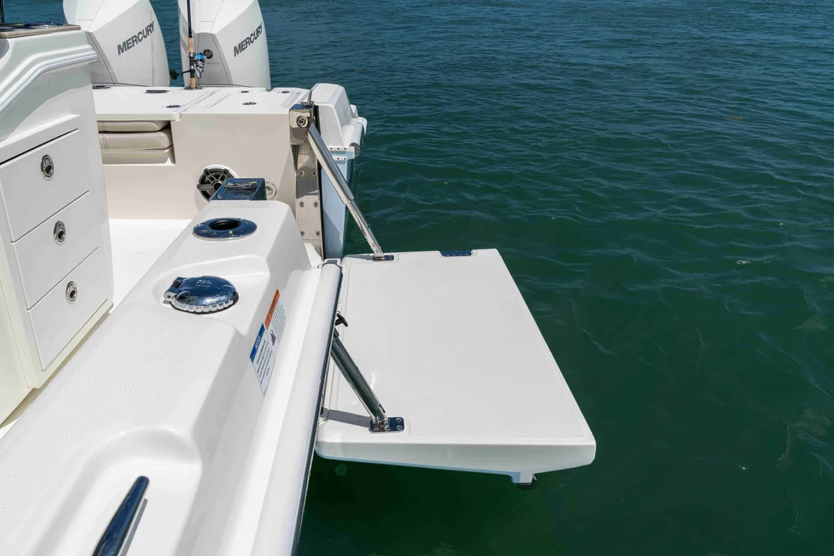 2027 Boston Whaler 280 Dauntless-38