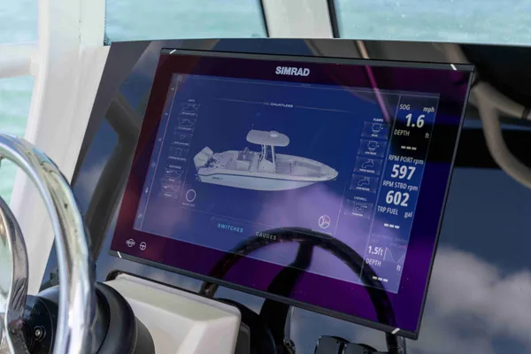2027 Boston Whaler 280 Dauntless-39
