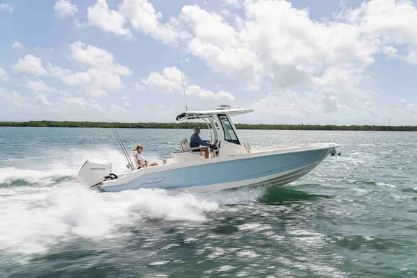 2027 Boston Whaler 280 Dauntless-2
