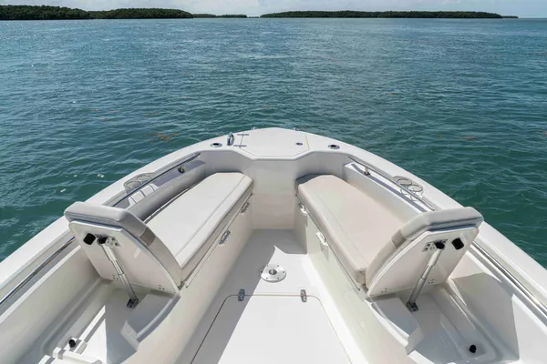 2027 Boston Whaler 280 Dauntless-55