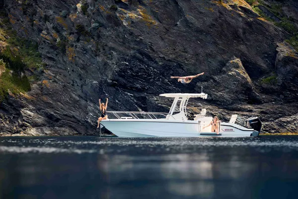 2027 Boston Whaler 280 Dauntless-74