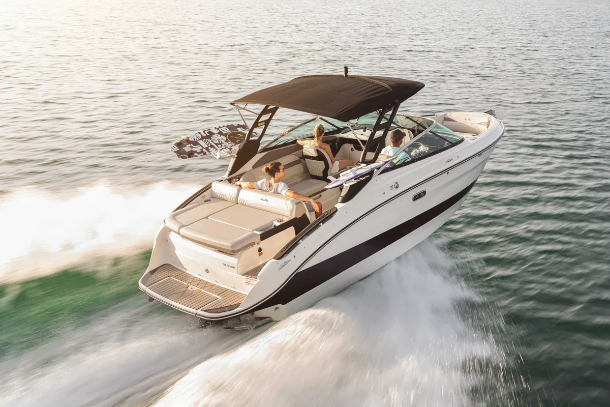 2027 Sea Ray SLX 260 Surf -6