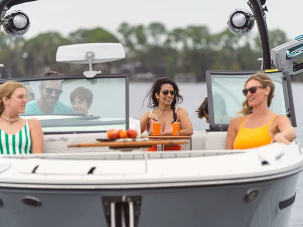 2027 Sea Ray SDX 270 Surf -9