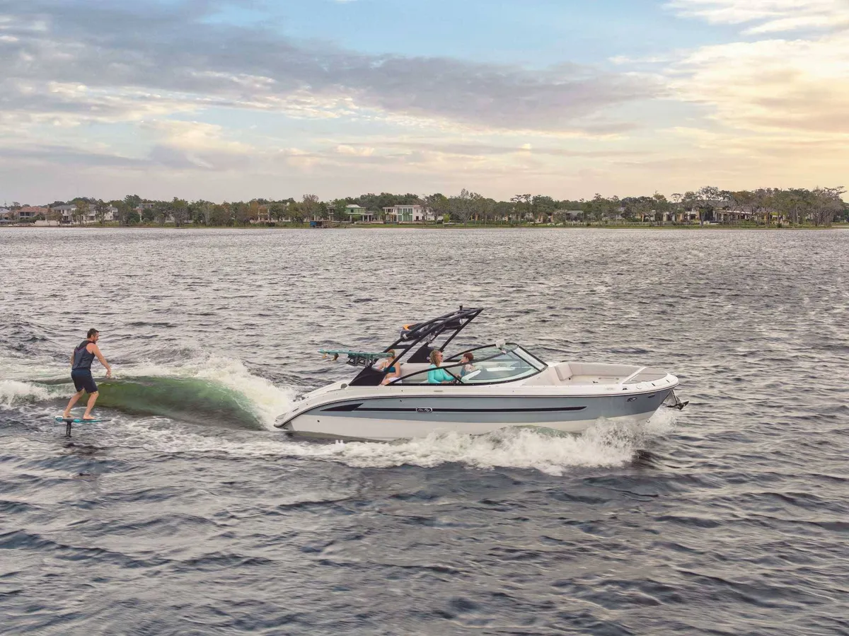 2027 Sea Ray SDX 270 Surf -1