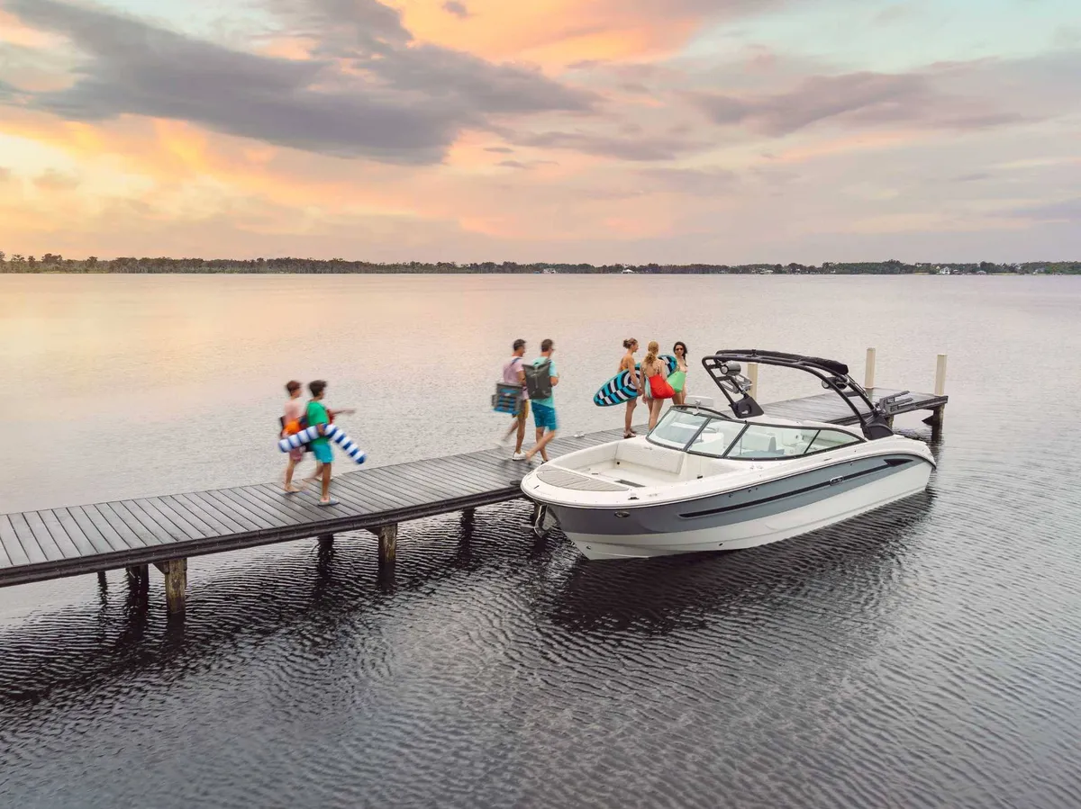 2027 Sea Ray SDX 270 Surf -31