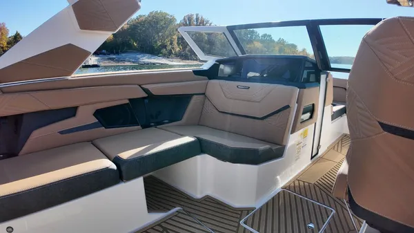 2026 Mastercraft XStar 23-10