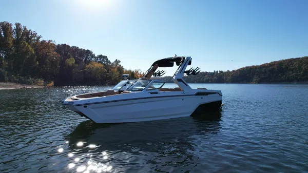 2026 Mastercraft XStar 23-5