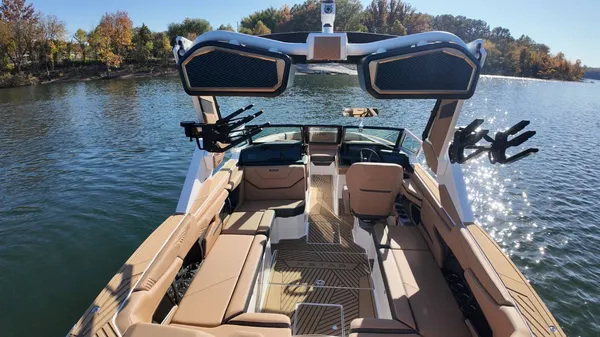 2026 Mastercraft XStar 23-15
