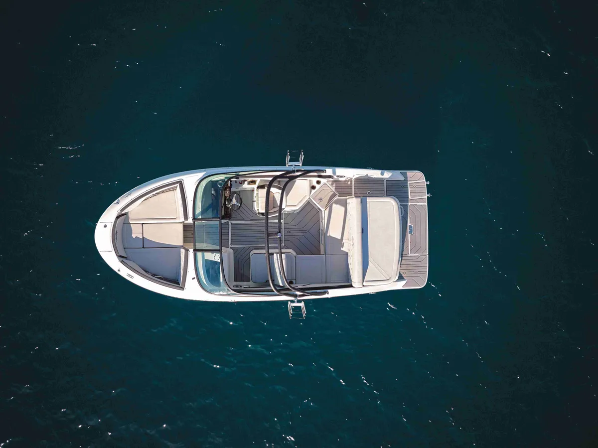 2027 Sea Ray SPX 210-41