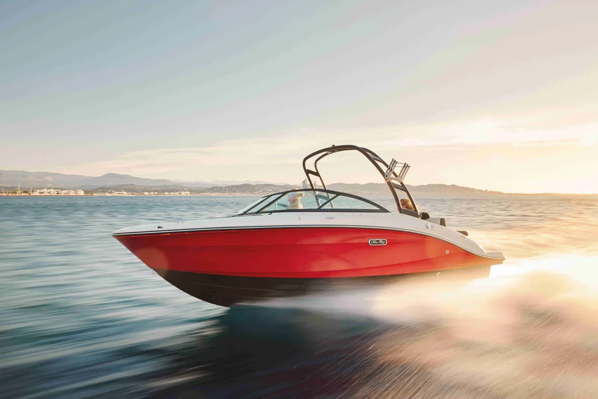 2027 Sea Ray SPX 210-2