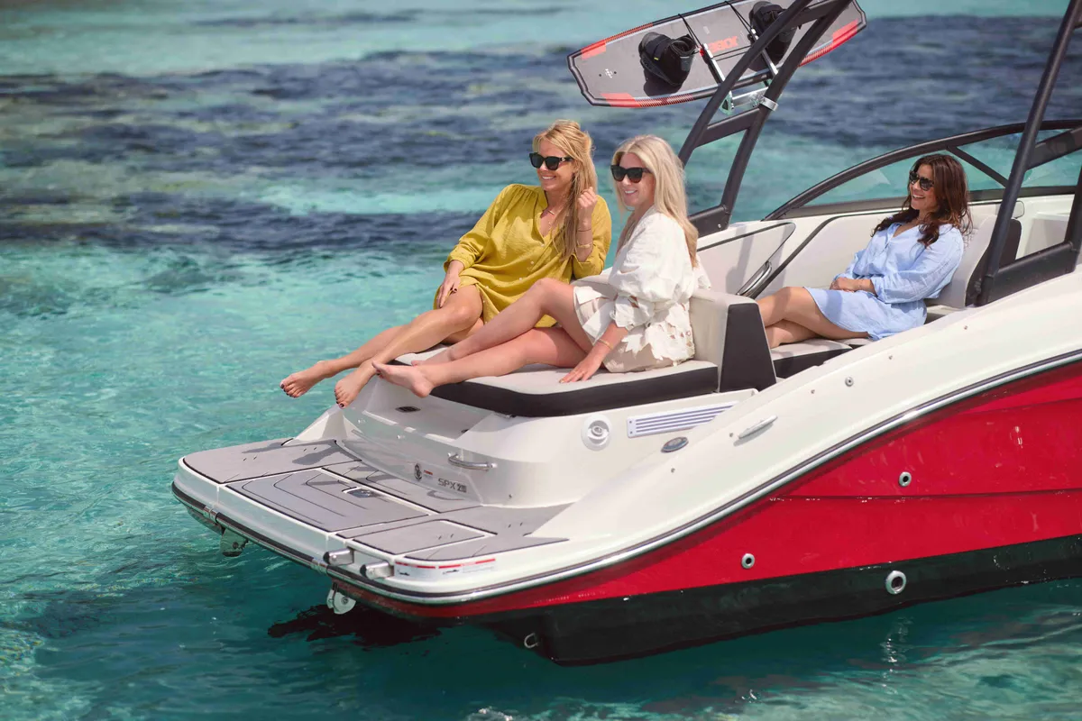 2027 Sea Ray SPX 210-30