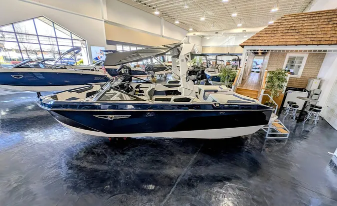 2026 Nautique S23