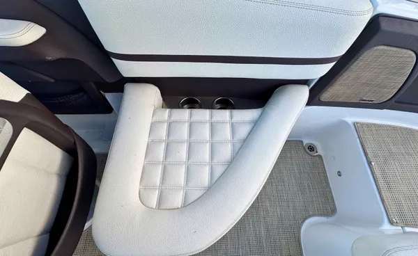 2019 Cobalt R3 detail image 16