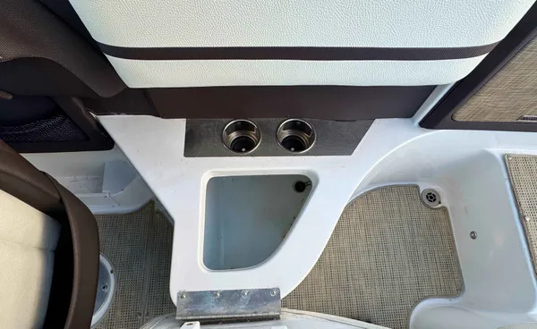 2019 Cobalt R3 detail image 17